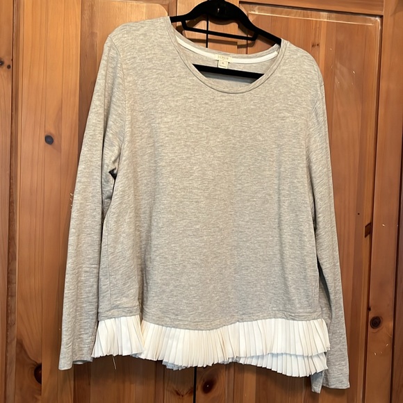 J Crew Women’s Top - Picture 2 of 5